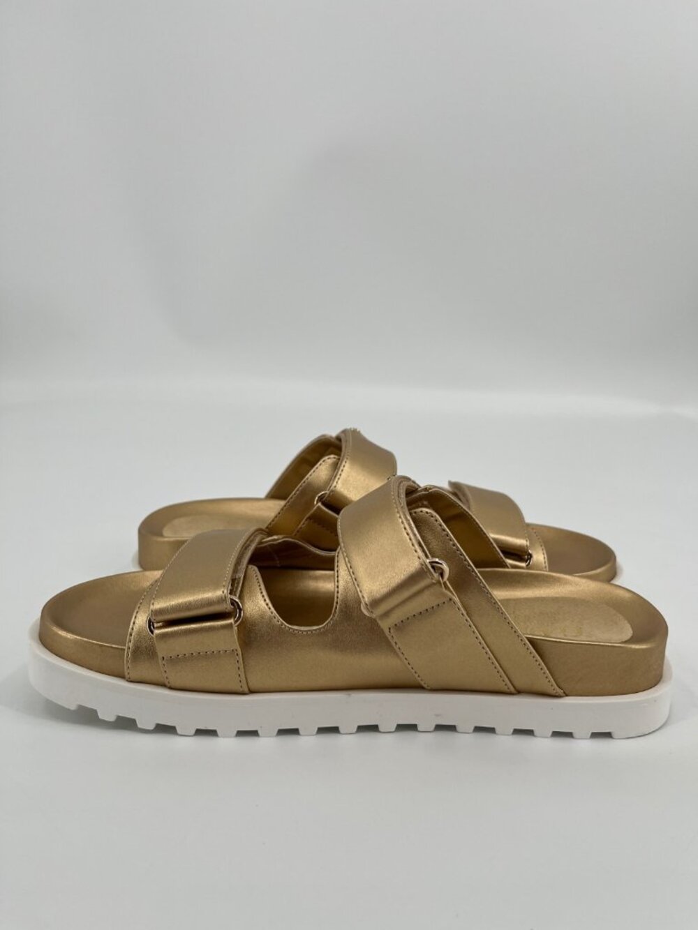 Guess Fabula Lug Sole Sandals Gold Size 9M Faux Leather Hook Loop Platform Slide - Picture 9 of 15